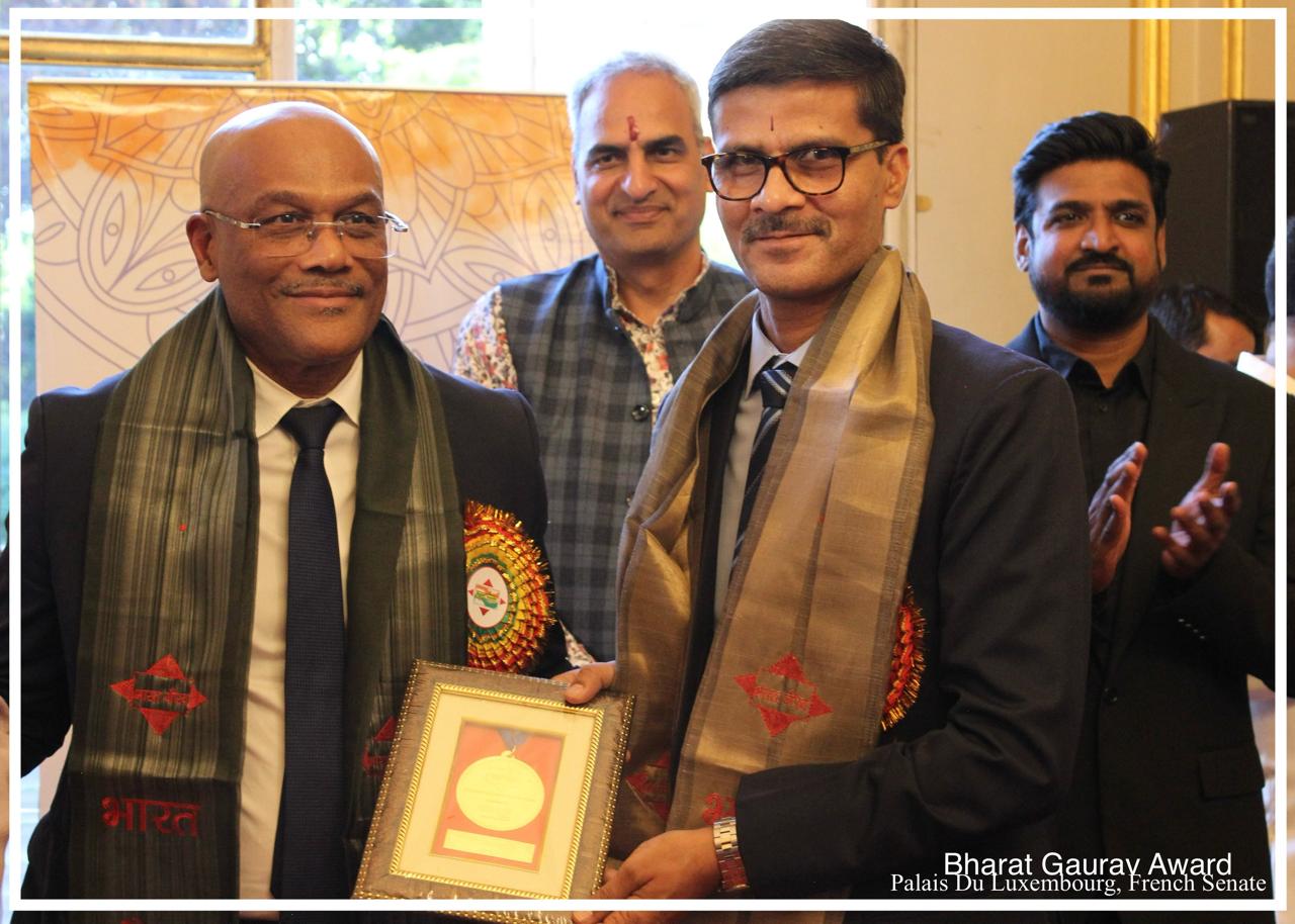 Bharat Gaurav Award
