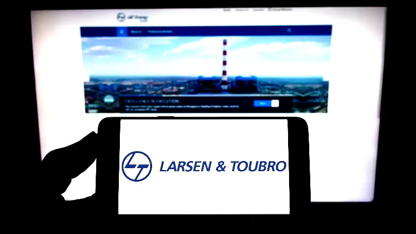 NSE L&T Infrastructure Giant Loses ₹70,000 Cr Submarine Deal; Shares Drop 1.24%
