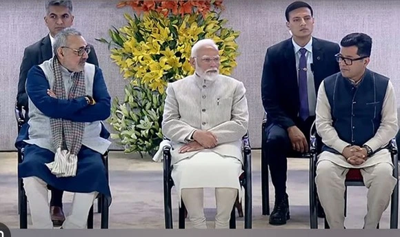 India’s Textile Industry Can Transform Fast Fashion Waste into Opportunity, Says PM Modi at Bharat Tex 2025